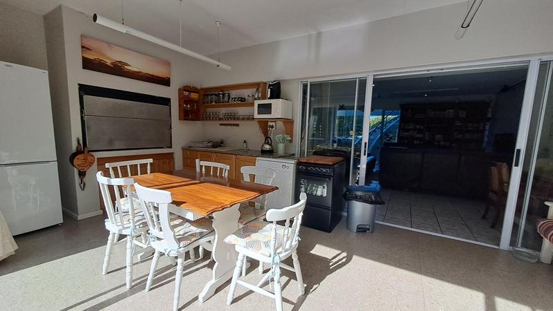 5 Bedroom Property for Sale in Stilbaai Wes Western Cape